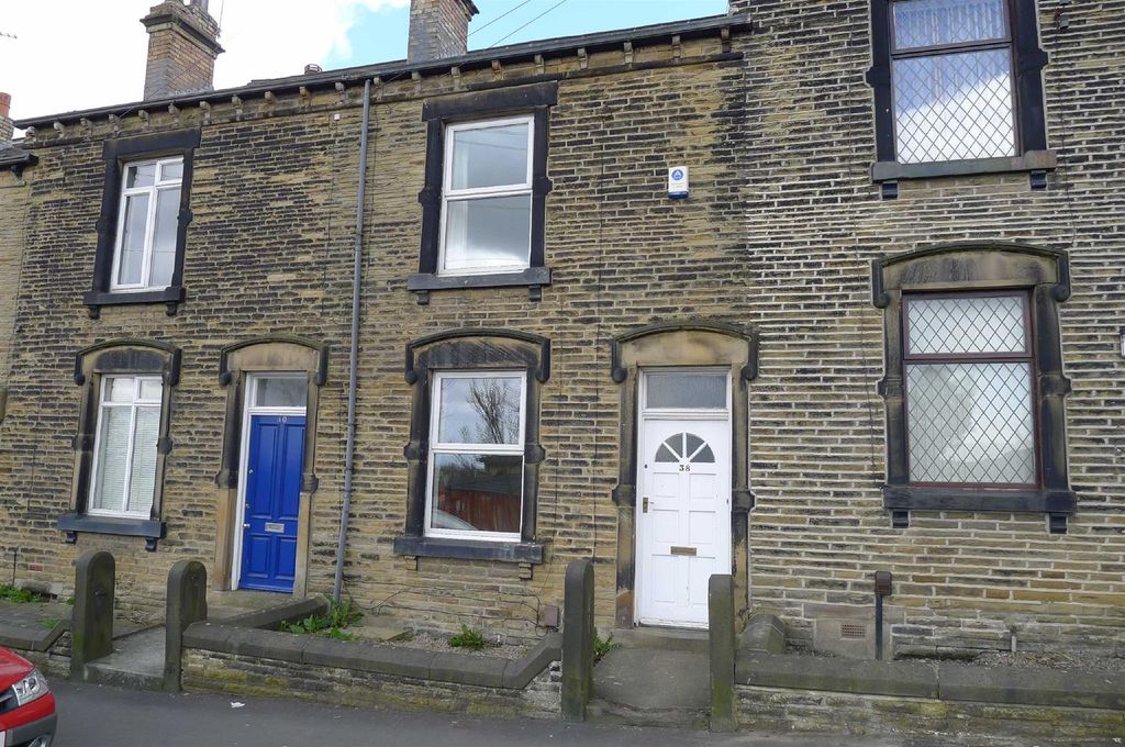Property photo 1 of 7