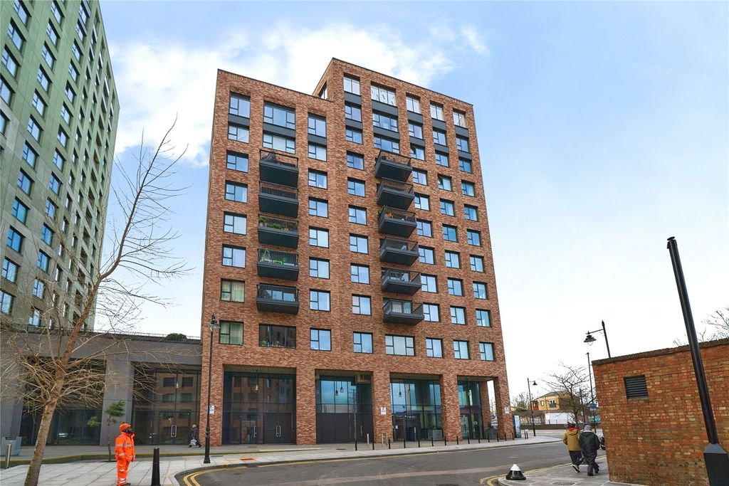 Property photo 1 of 19 Picture No. 01