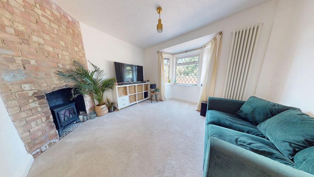 Property photo 3 of 17 Photo 16