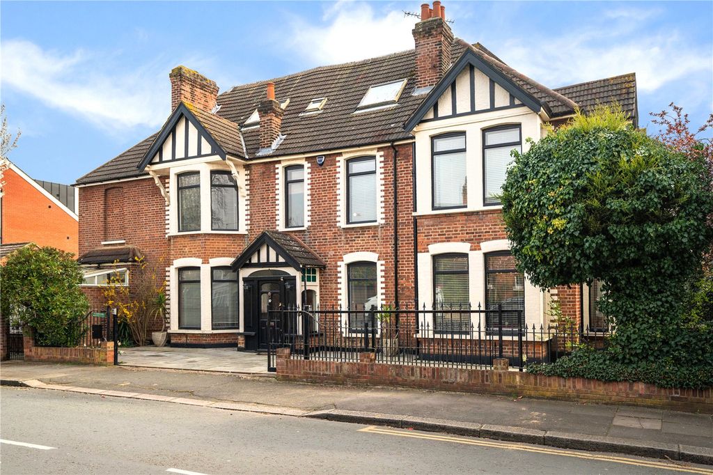 Property photo 1 of 19 Front Exterior