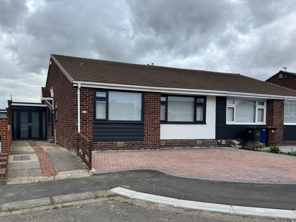 Property photo 1 of 19 23 Cottersdale