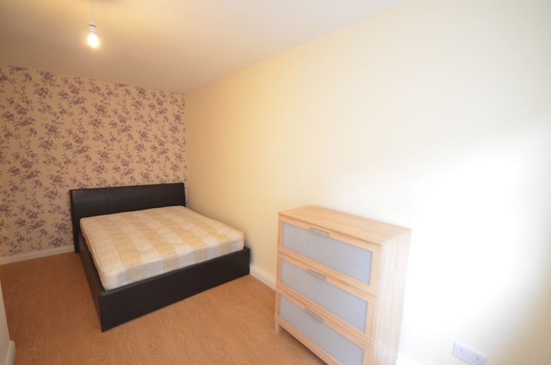 Property photo 3 of 3