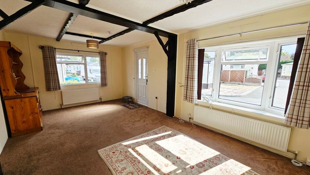 Property photo 3 of 11 Photo 5