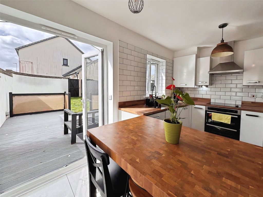 Property photo 3 of 26 Picture No. 27