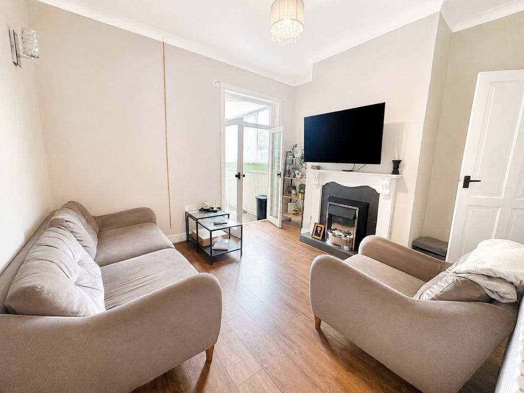 Property photo 2 of 14