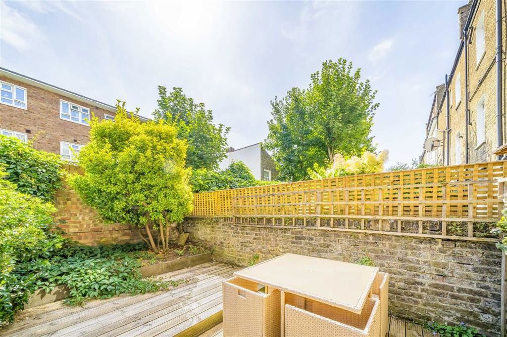 Property photo 3 of 7