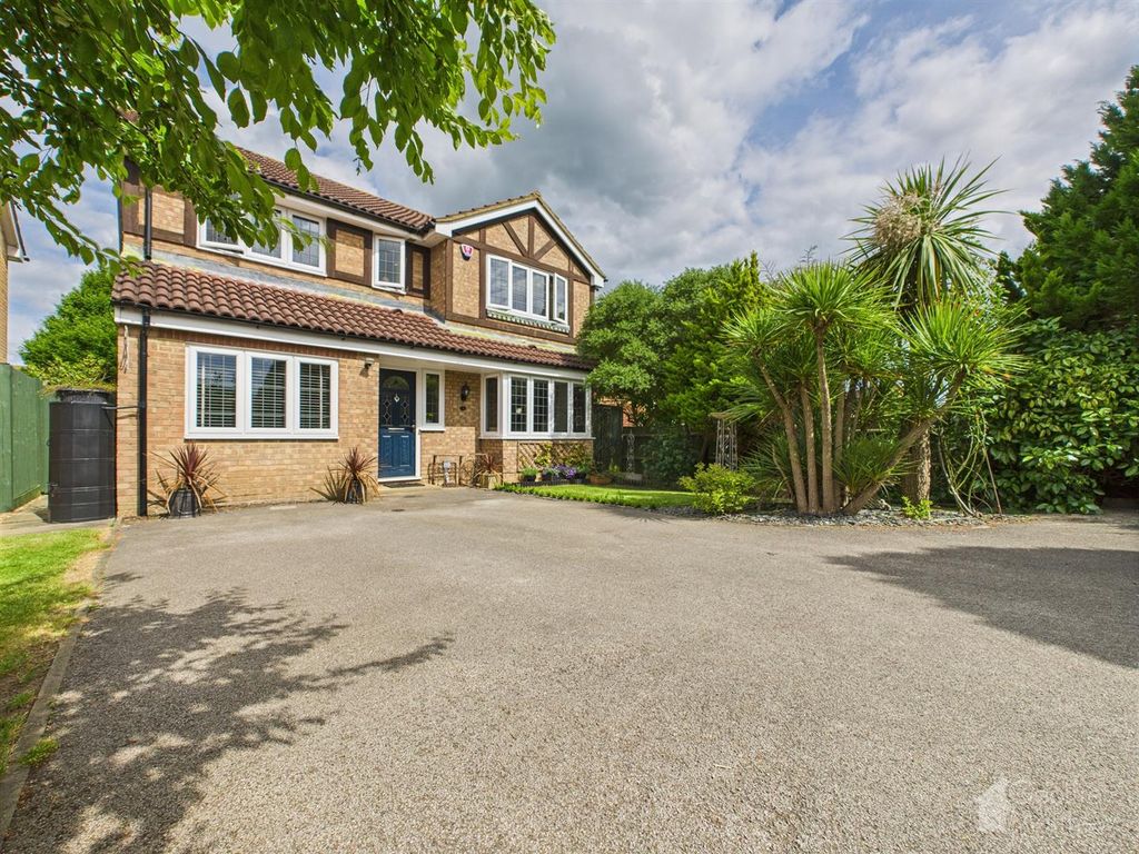 Property photo 1 of 34 Cam02365G0-Pr0298-Still043.Jpg