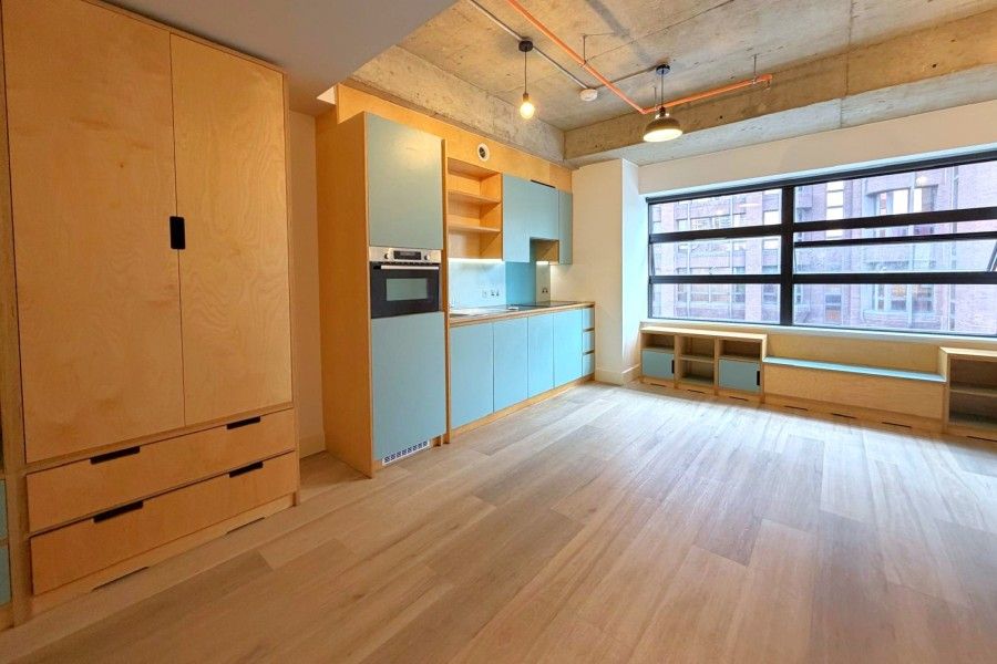 Property photo 1 of 6