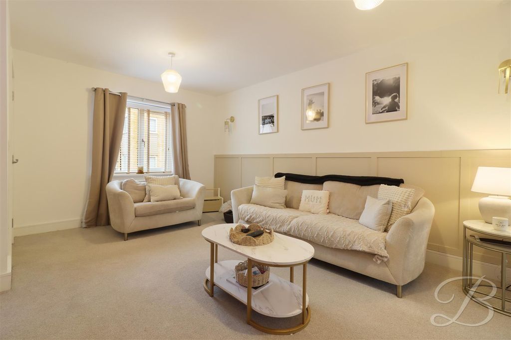 Property photo 3 of 22 Img_2884_1.Jpg