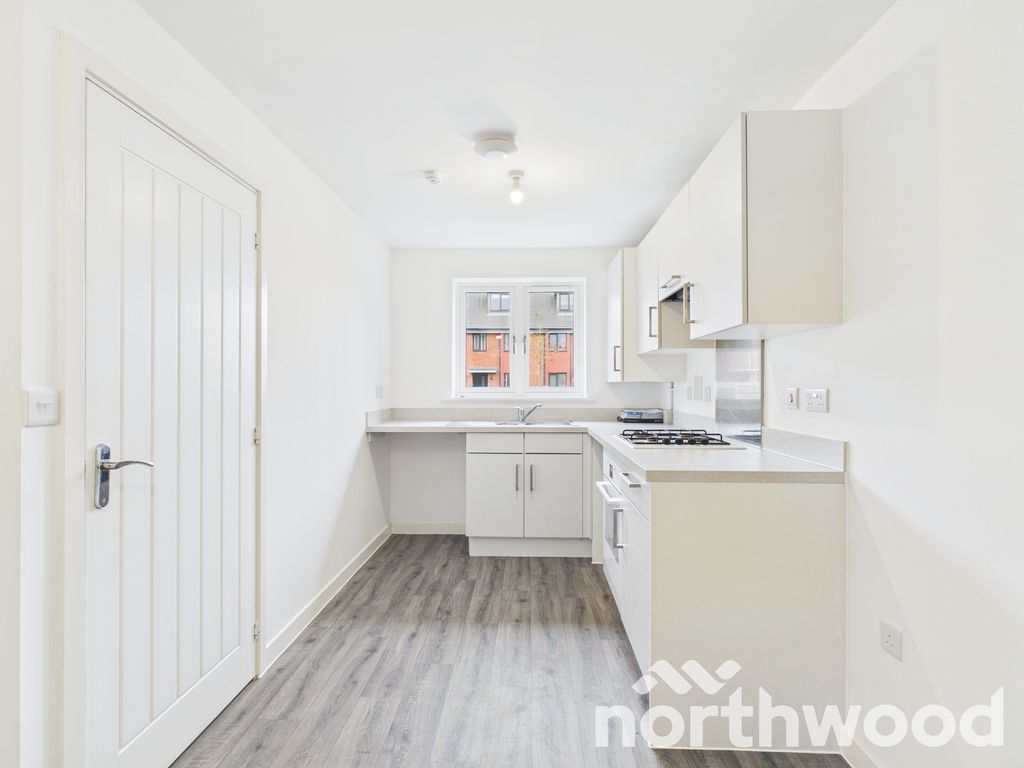 Property photo 3 of 40