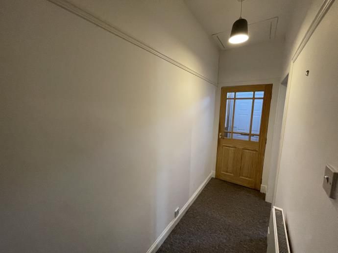 Property photo 3 of 38 Entrance Hallway