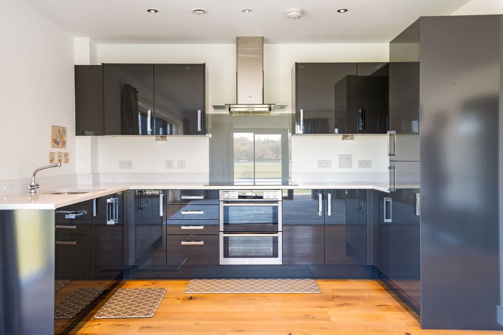 Property photo 2 of 13 Flat 21 277428 (9)