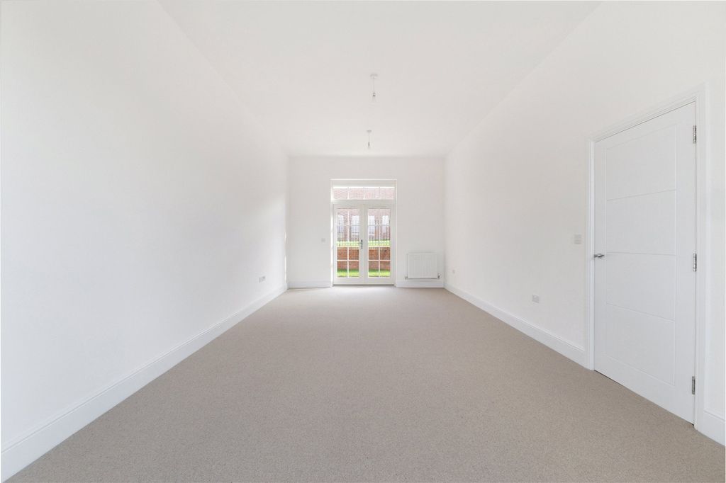 Property photo 3 of 14 Picture No. 29