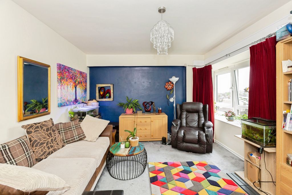 Property photo 1 of 11 1