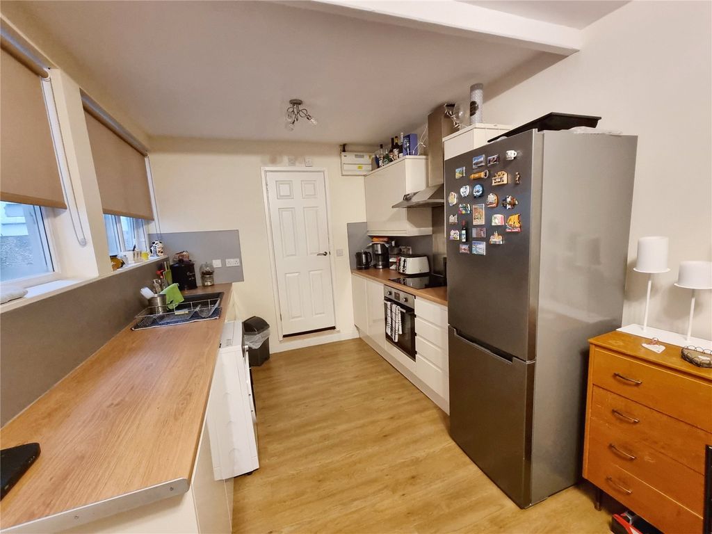 Property photo 3 of 7 Picture No. 04