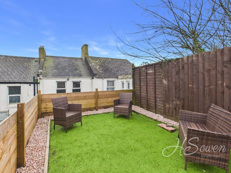 Property photo 2 of 15 Photo 14