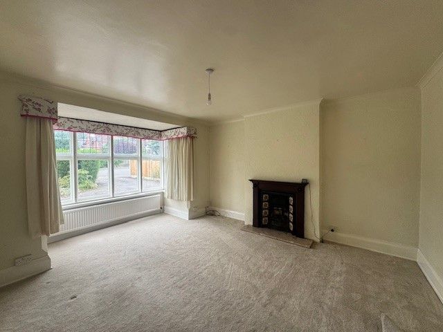 Property photo 2 of 17 Image