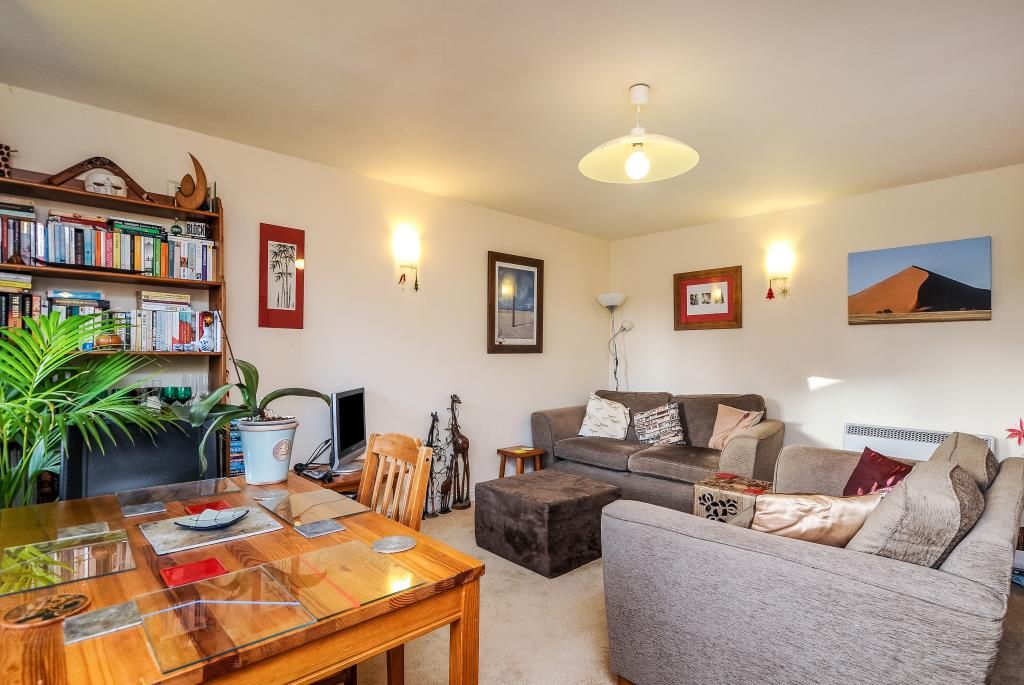 Property photo 2 of 9 Living Room