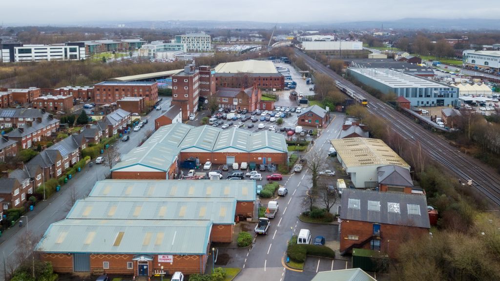 Property photo 2 of 6 Photo 2