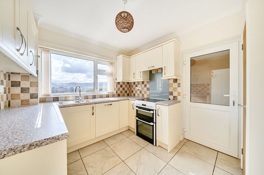 Property photo 2 of 22 1510756 (10).Jpg