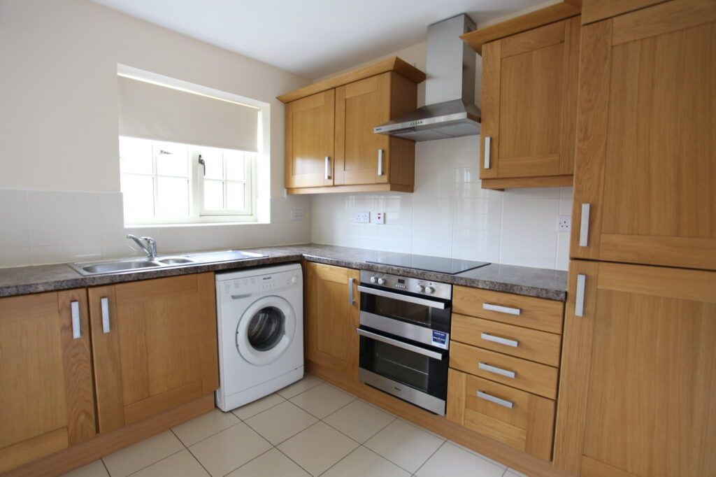 Property photo 3 of 8