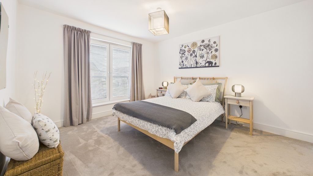 Additional image 16 of 5 bed detached house for saleGlenluce Drive, Bishopton PA7