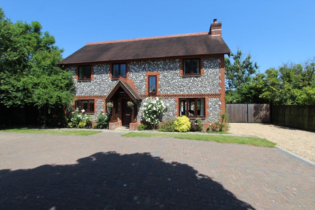 Property photo 1 of 24