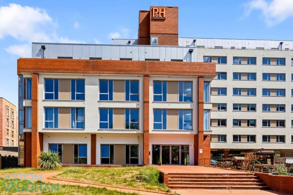 Property photo 2 of 8 4545231