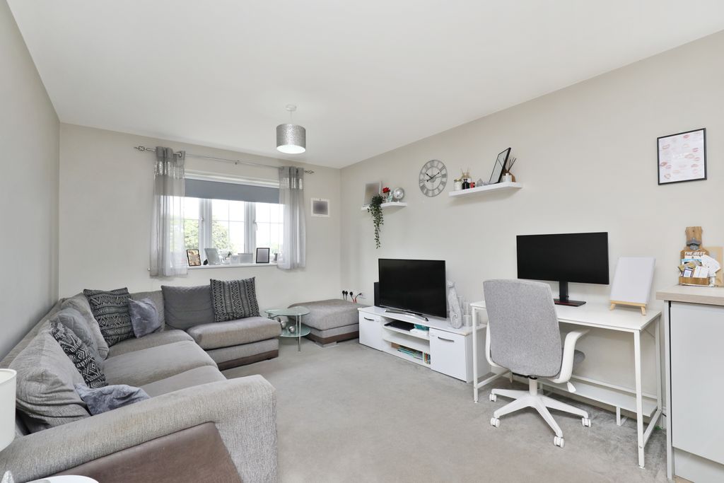 Property photo 2 of 12 Img_1495