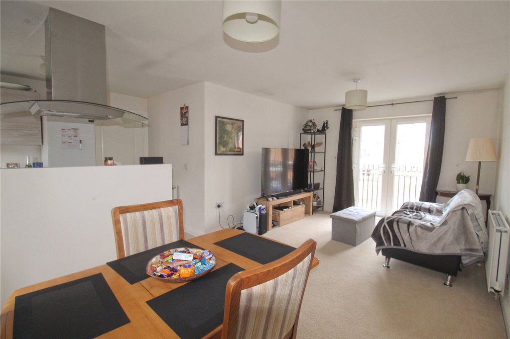 Property photo 3 of 14 Picture No. 13