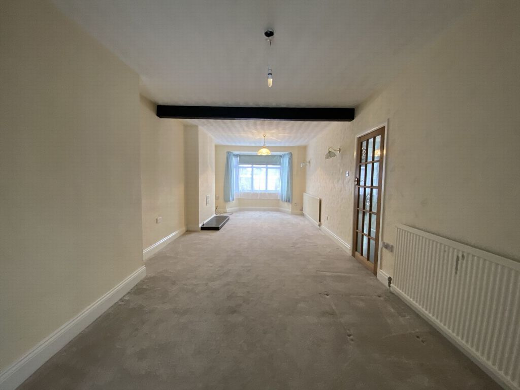 Property photo 3 of 11 Photo 3