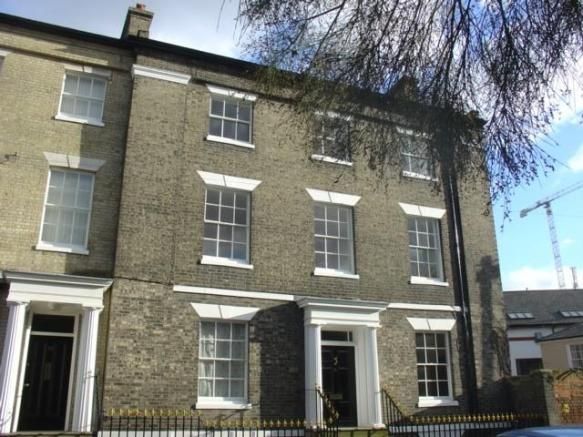 Property photo 1 of 11 Cover