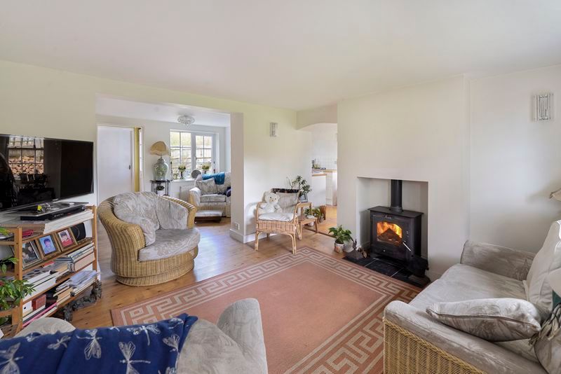 Property photo 2 of 17 Photo 3