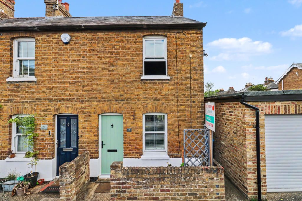 Property photo 1 of 11 Front View