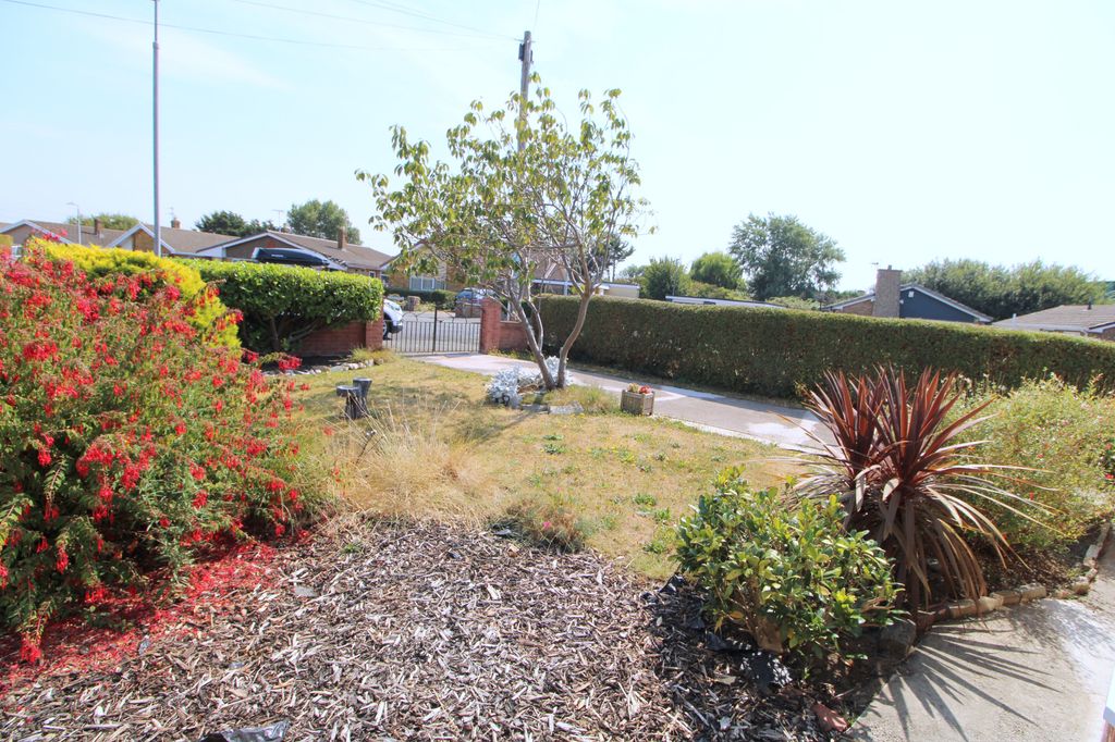 Property photo 3 of 23