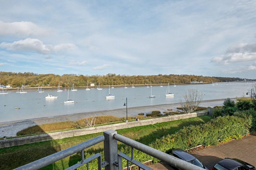 Property photo 3 of 12 4623855