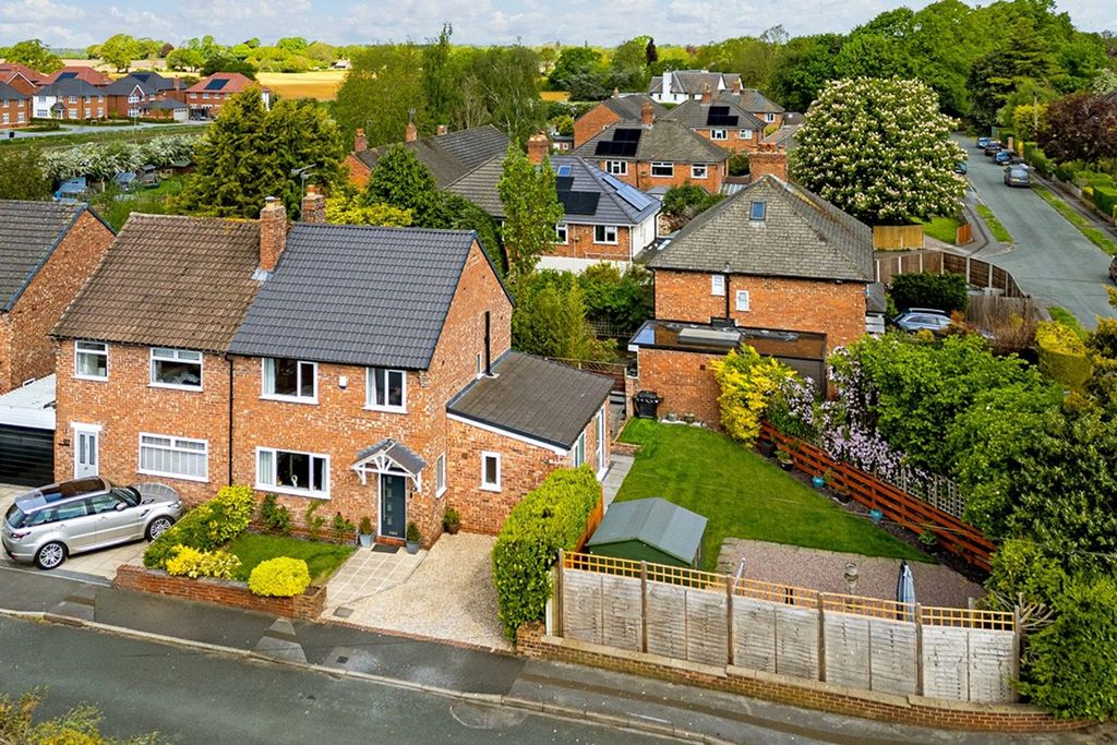 Additional image 23 of 4 bed semi-detached house for saleWarren Avenue, Knutsford WA16