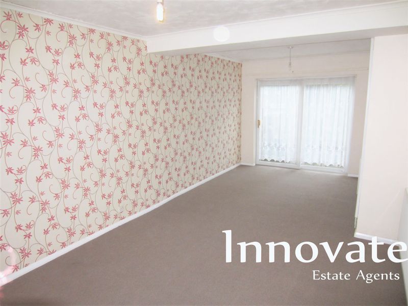 Property photo 3 of 8 Photo 1