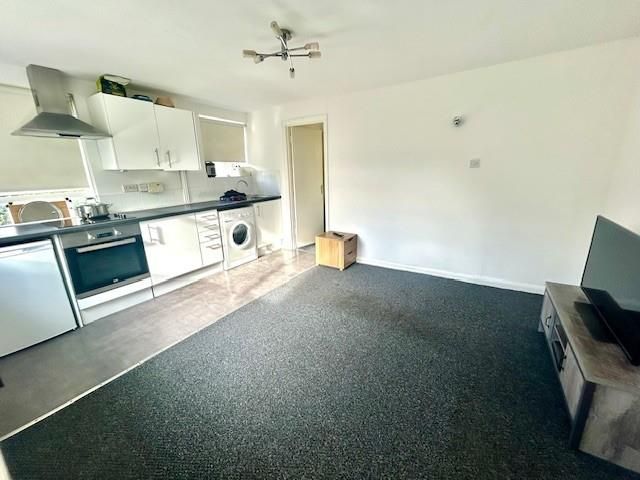 Property photo 1 of 3 Internal View