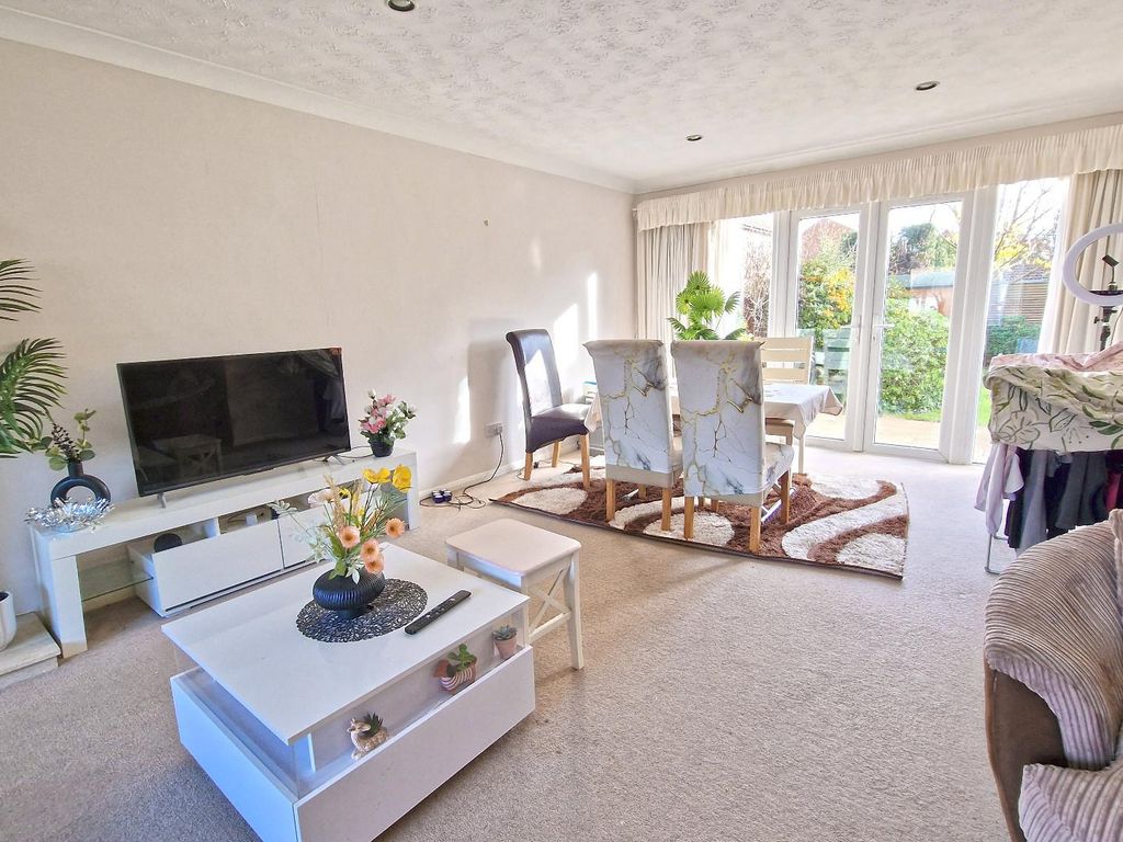 Property photo 3 of 17 20251120_113227.Jpg