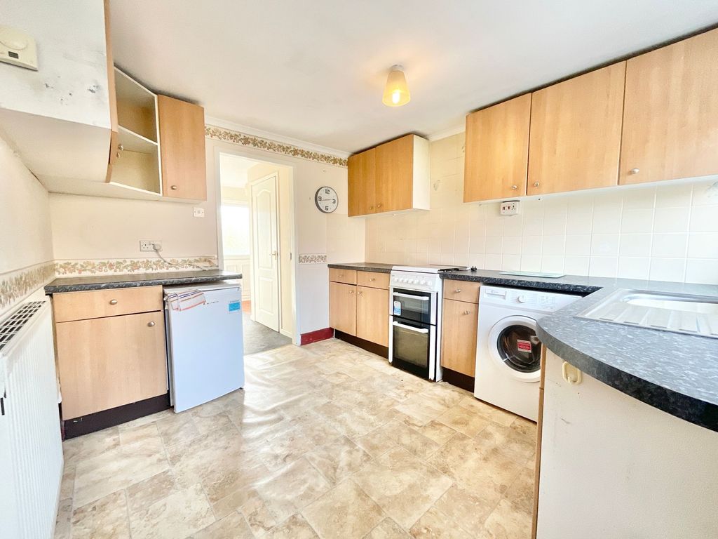 Property photo 3 of 23