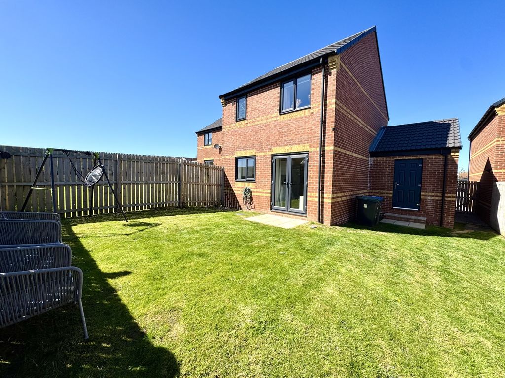 Property photo 2 of 17 Img_2664