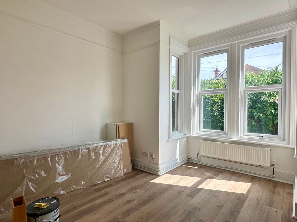 Property photo 2 of 6 Img_4104