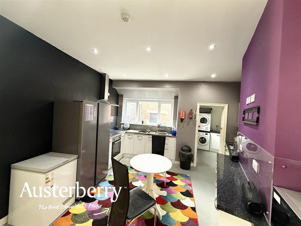 Property photo 3 of 25 Img_7709.Jpg