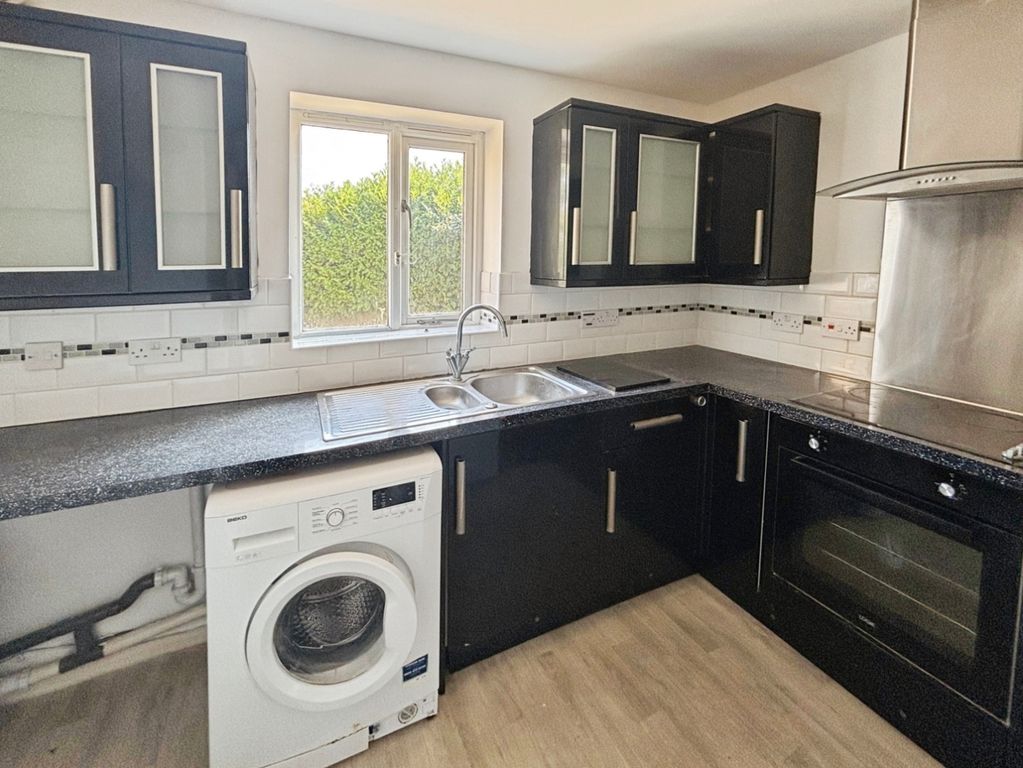 Property photo 3 of 5 Pbox-Img.Jpg