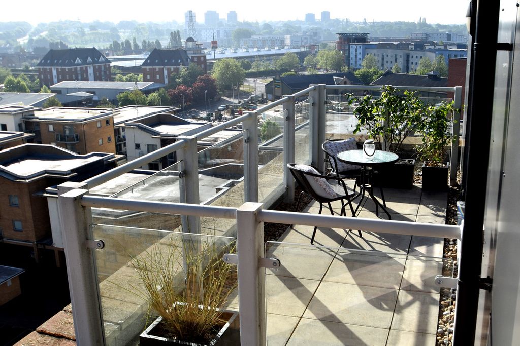 Property photo 3 of 19