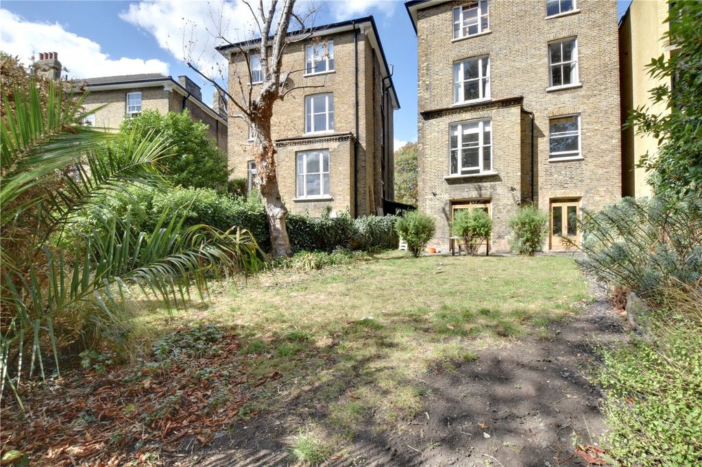 Property photo 3 of 13 Picture No. 30