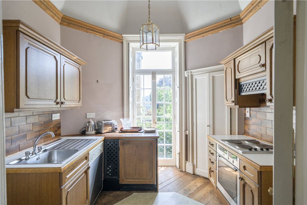 Additional image 8 of 8 bed detached house for saleThe Circus, Bath, Somerset BA1