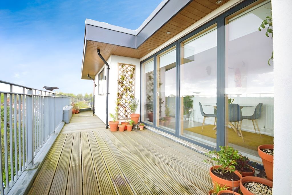 Property photo 1 of 15 Patio
