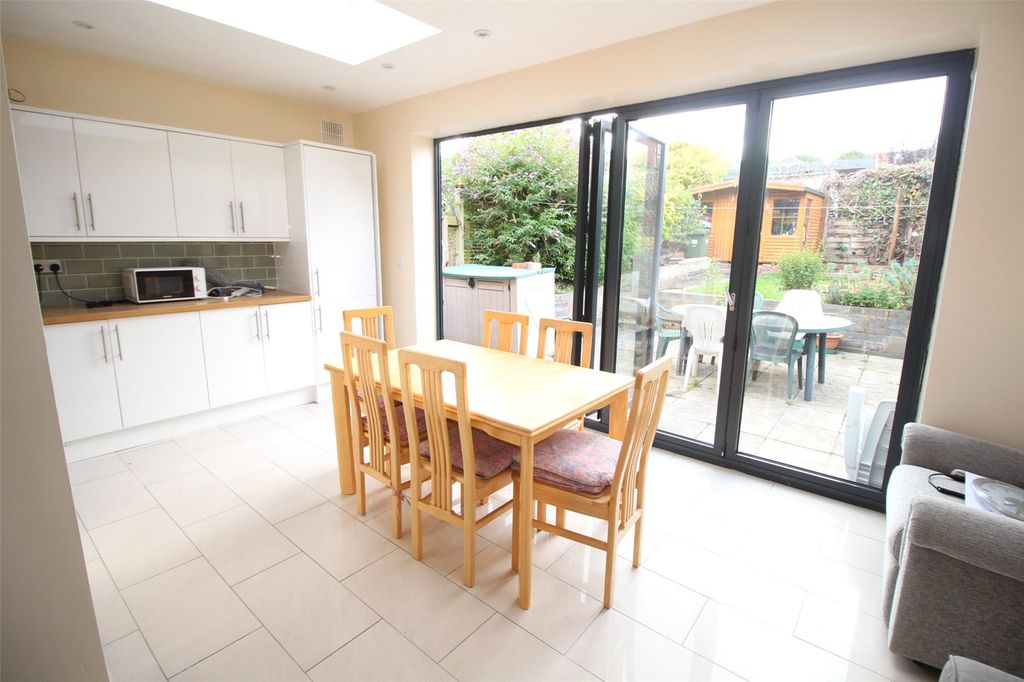 Property photo 2 of 14 Picture No. 01